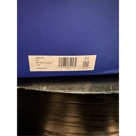 STUART WEITZMAN 5050 Lift leather and stretch over-the-knee boots - Picture 9 of 9